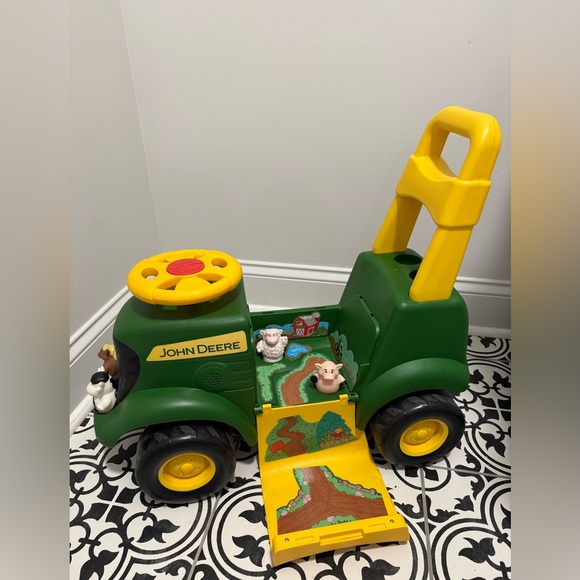 John Deere Sit n Scoot Tractor - Picture 11 of 11